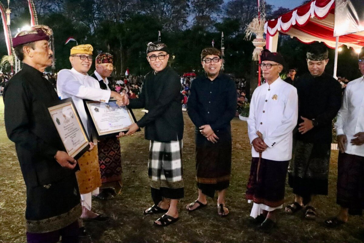 Penancapan Keris Jadi Simbol Puncak Peringatan 120 Tahun Puputan Badung Penancapan Keris Jadi Simbol Puncak Peringatan 120 Tahun Puputan Badung