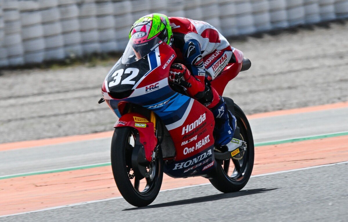 M. Kiandra Ramadhipa bertekad untuk terus bersaing di papan atas dalam lanjutan kejuaraan Moto3 Junior yang akan berlangsung di Motorland Aragon, Spanyol, 25-27 September 2026. Masih terdapat sisa 50 poin yang diperebutkan Ramadhipa dari dua balapan untuk memperbaiki posisi klasemen. M. Kiandra Ramadhipa bertekad untuk terus bersaing di papan atas dalam lanjutan kejuaraan Moto3 Junior yang akan berlangsung di Motorland Aragon, Spanyol, 25-27 September 2026. Masih terdapat sisa 50 poin yang diperebutkan Ramadhipa dari dua balapan untuk memperbaiki posisi klasemen.