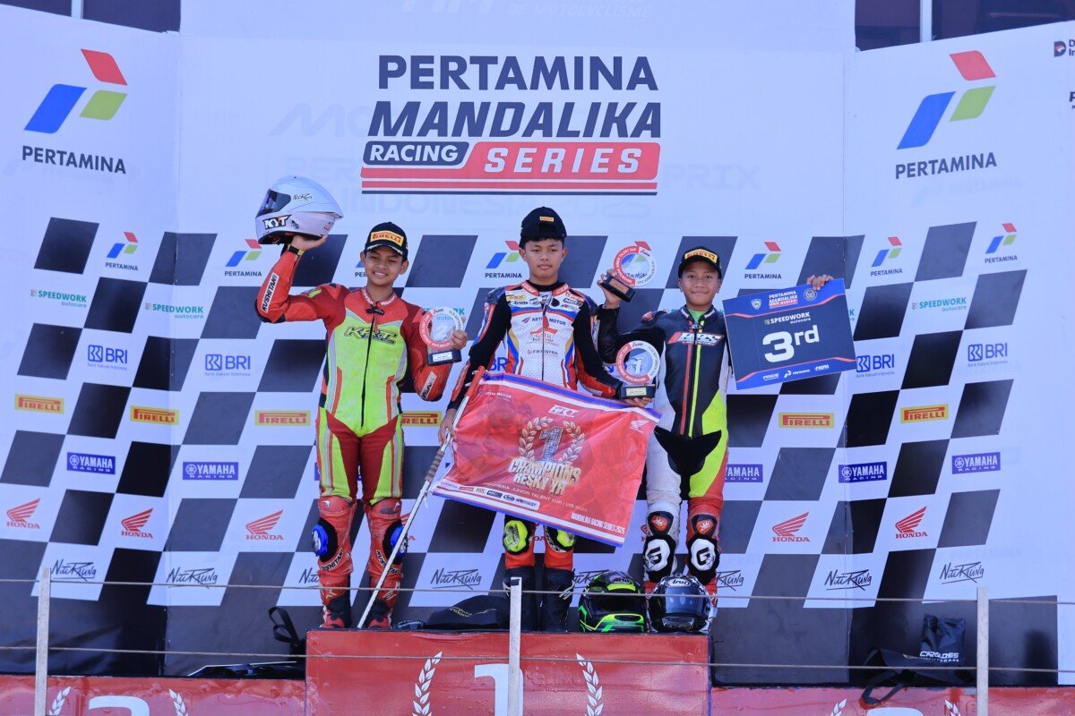 Pembalap binaan ART, Resky YH berhasil podium 2 pada race 1 dan menjadi jawara di race 2 pada kelas Indonesia Junior Talent Cup (IJTC) U-15. Pembalap binaan ART, Resky YH berhasil podium 2 pada race 1 dan menjadi jawara di race 2 pada kelas Indonesia Junior Talent Cup (IJTC) U-15.