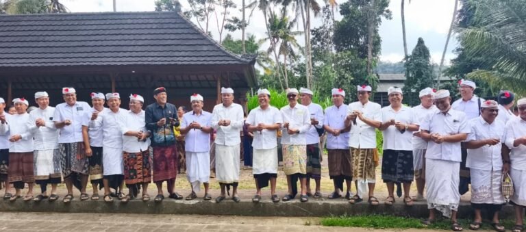 Nilai-nilai kearifan lokal Bali kembali diwujudkan Pemerintah Kabupaten Bangli melalui pelaksanaan Upacara Tumpek Uye di Pura Dalem Prajapati, Desa Adat Sidembunut, Kelurahan Cempaga, Kecamatan Bangli, Sabtu 5 September 2026.