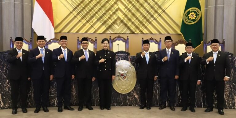 Pelantikan Sarjito sebagai Kepala Eksekutif Pengawas Bursa Mineral dan Komoditas Strategis (BMKS) sekaligus Anggota Dewan Komisioner OJK periode 2026–2031 resmi dilakukan di Gedung Mahkamah Agung, Jakarta, Rabu 9 September 2026.