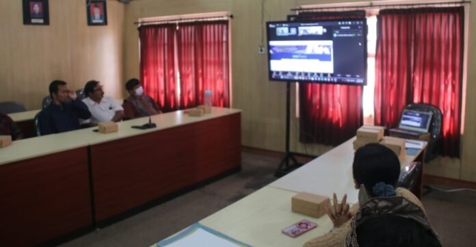 Disdikpora Buleleng resmi meluncurkan JOSS Buleleng sebagai platform digital terpadu untuk memudahkan pendataan dan akses pendidikan kesetaraan bagi Anak Tidak Sekolah (ATS). Disdikpora Buleleng resmi meluncurkan JOSS Buleleng sebagai platform digital terpadu untuk memudahkan pendataan dan akses pendidikan kesetaraan bagi Anak Tidak Sekolah (ATS).