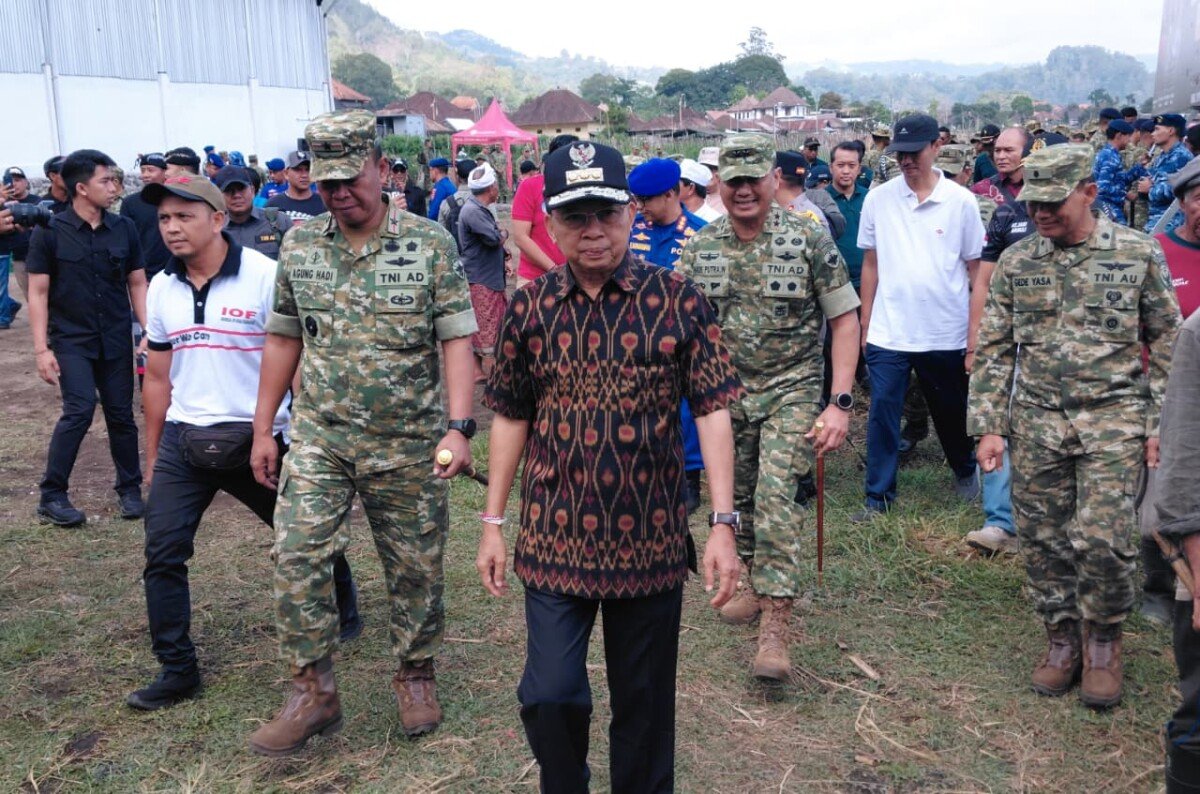 Danau Batur Jadi Perhatian Serius, Gubernur Bali Ajak Pemerintah dan Masyarakat Bergerak Bersama Danau Batur Jadi Perhatian Serius, Gubernur Bali Ajak Pemerintah dan Masyarakat Bergerak Bersama