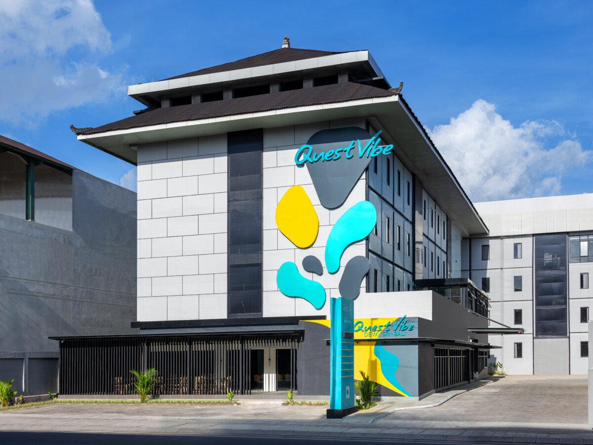 Quest Vibe Dewi Sri Bali memperingati Hari Sumpah Pemuda 2026 dengan mendorong generasi muda untuk berinovasi, menjunjung integritas, dan berkolaborasi dalam memajukan industri hospitality Bali yang profesional dan berkelanjutan. Quest Vibe Dewi Sri Bali memperingati Hari Sumpah Pemuda 2026 dengan mendorong generasi muda untuk berinovasi, menjunjung integritas, dan berkolaborasi dalam memajukan industri hospitality Bali yang profesional dan berkelanjutan.