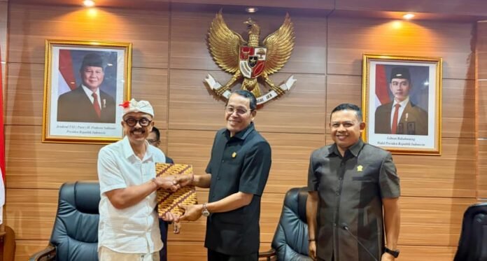 Pemkab Bangli Respons Masukan DPRD soal Desa Definitif dan Penyertaan Modal Daerah Pemkab Bangli Respons Masukan DPRD soal Desa Definitif dan Penyertaan Modal Daerah