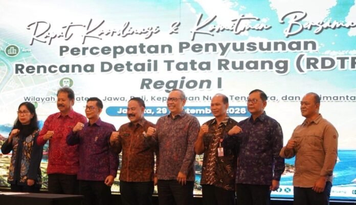 RDTR Buleleng Dipercepat, Bupati Sutjidra Perkuat Sinergi untuk Kepastian Investasi RDTR Buleleng Dipercepat, Bupati Sutjidra Perkuat Sinergi untuk Kepastian Investasi