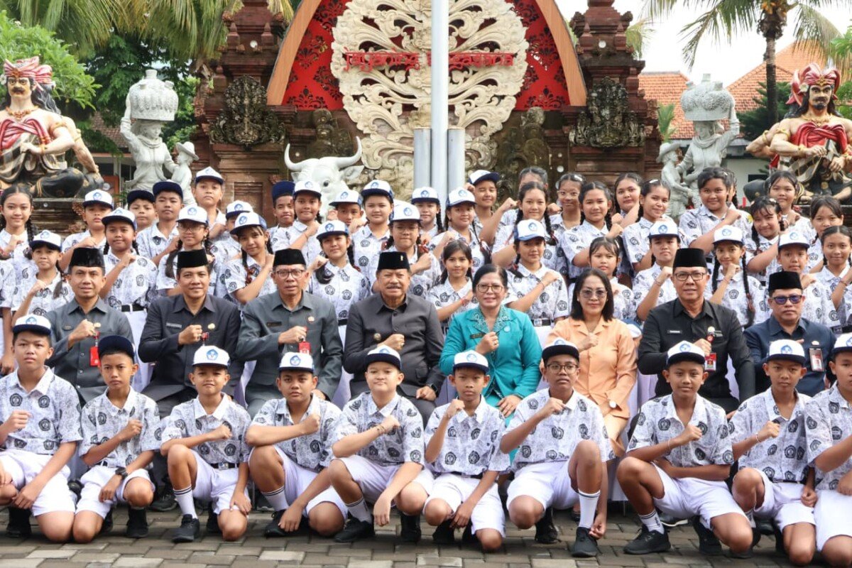 Upacara Sumpah Pemuda 2026 di Tabanan, Wabup Dirga Tekankan Karakter dan Pengabdian Upacara Sumpah Pemuda 2026 di Tabanan, Wabup Dirga Tekankan Karakter dan Pengabdian