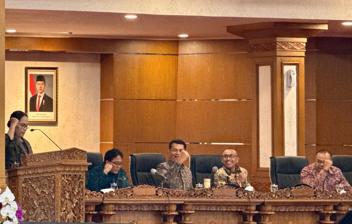 Wagub Giri Prasta, Anggaran Pendidikan Bali 2027 Tetap 21 Persen di Tengah Keterbatasan Fiskal Wagub Giri Prasta, Anggaran Pendidikan Bali 2027 Tetap 21 Persen di Tengah Keterbatasan Fiskal